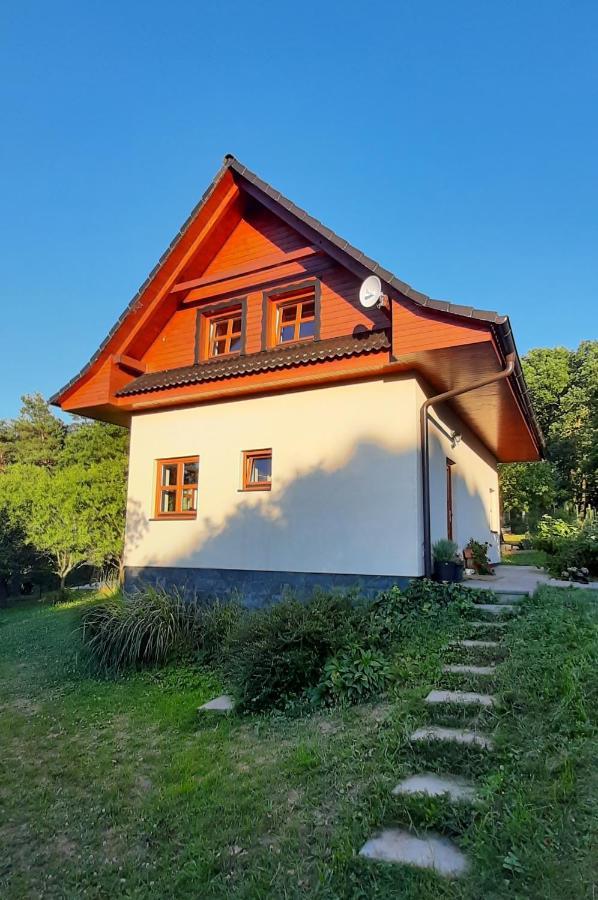 Chata nad lázeňským údolím Luhačovice Exterior foto