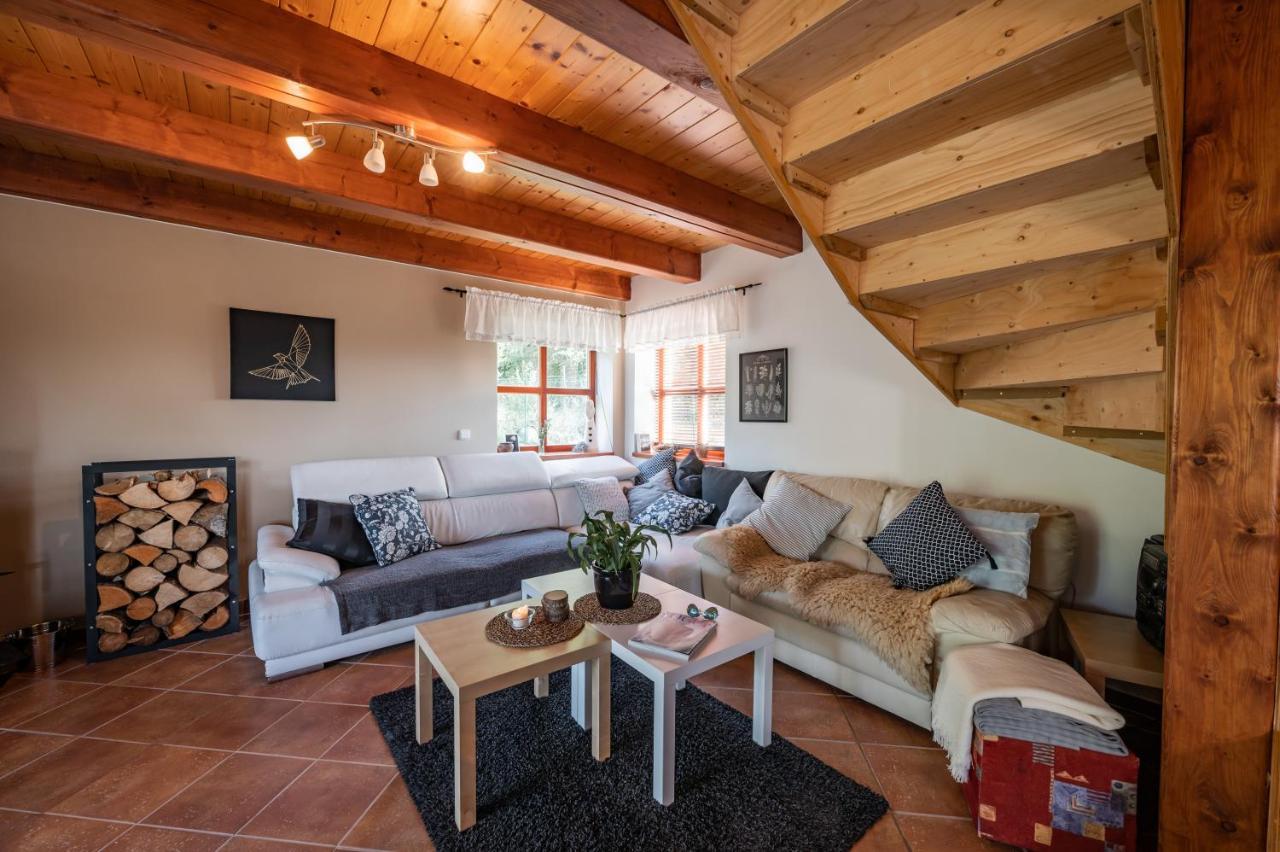 Chata nad lázeňským údolím Luhačovice Exterior foto