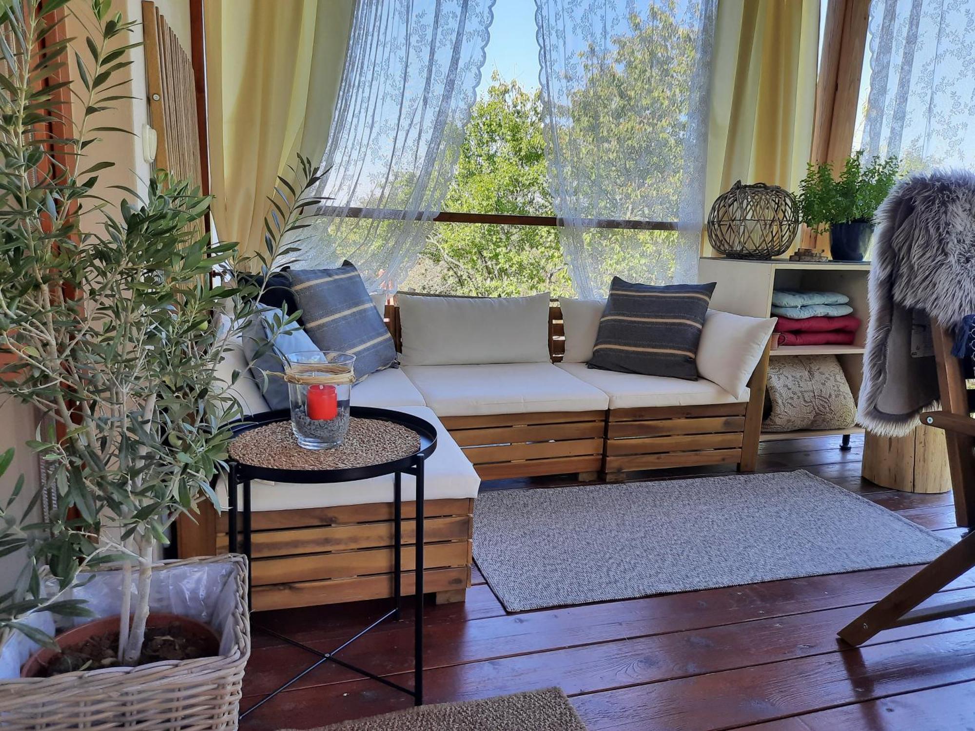 Chata nad lázeňským údolím Luhačovice Exterior foto